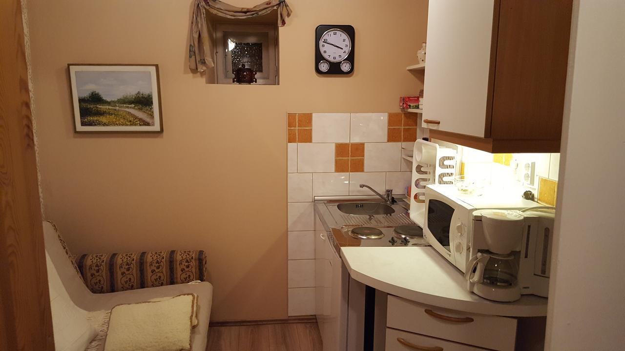 Hangulat Vendeghaz Apartmanok Orosháza Exteriör bild