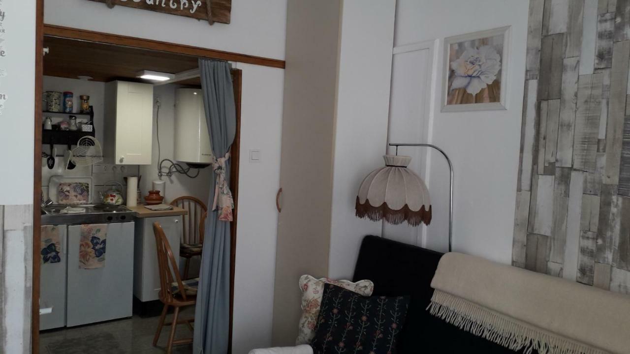 Hangulat Vendeghaz Apartmanok Orosháza Exteriör bild