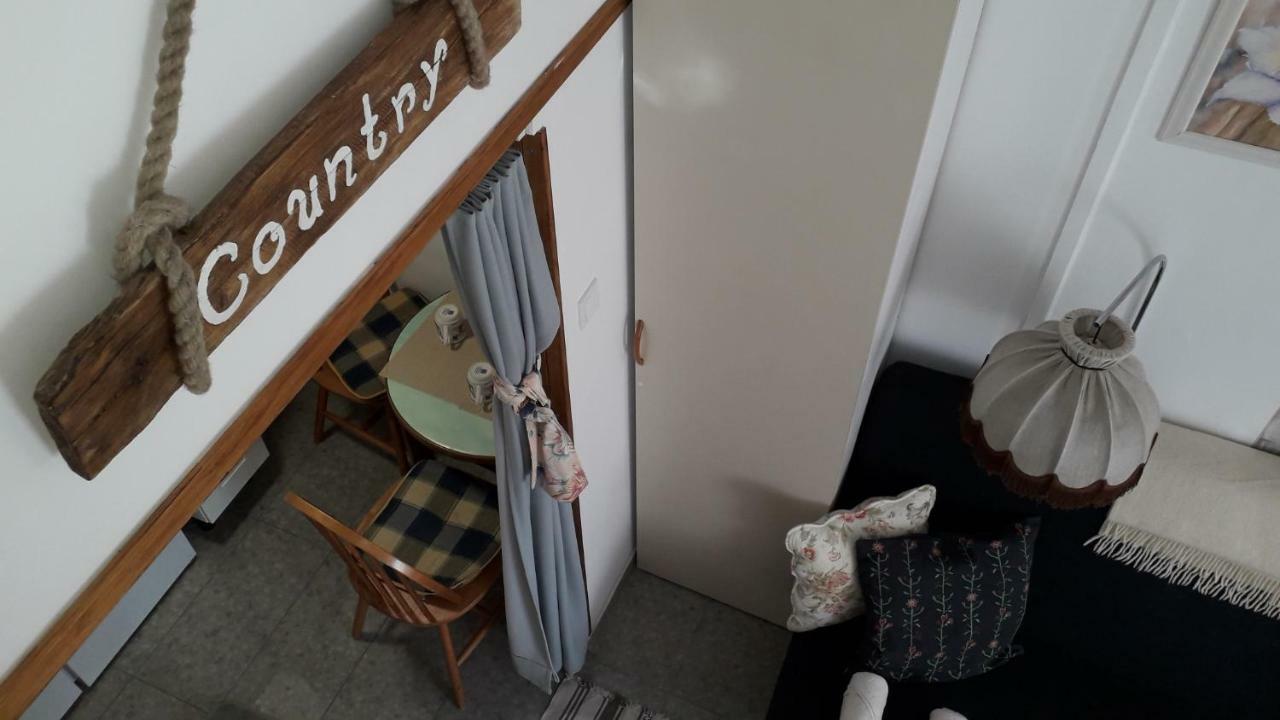 Hangulat Vendeghaz Apartmanok Orosháza Exteriör bild